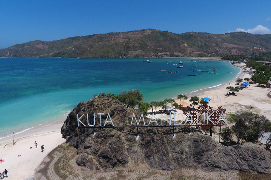 kuta mandalika near merese hill