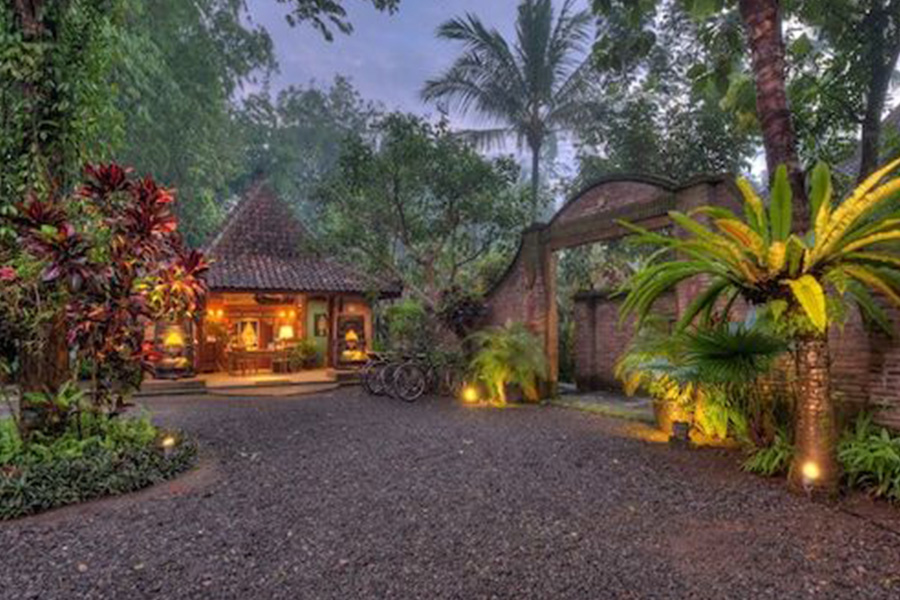 Hotel Dekat Candi Borobudur