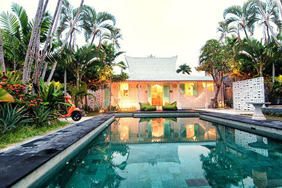 Soo Bali Atap Putih