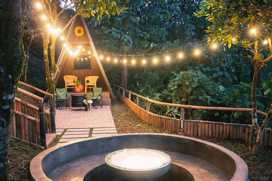 bba villa bbq at night outside