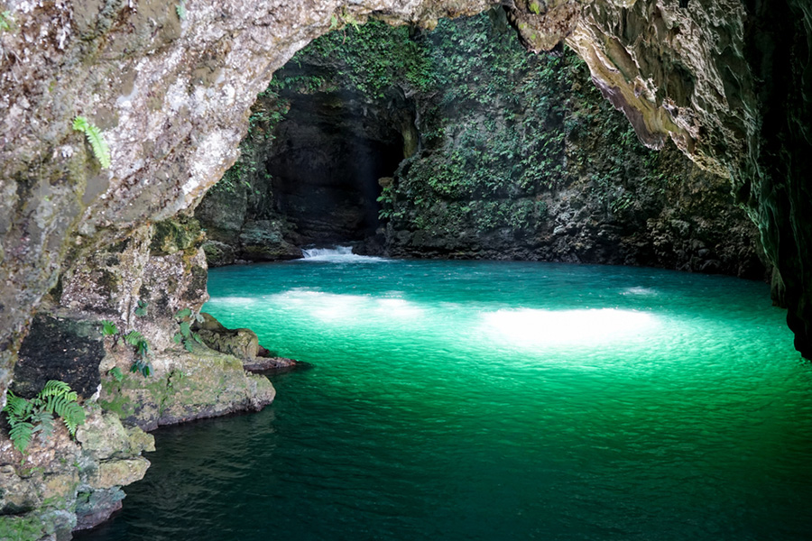 wisata alam sumba