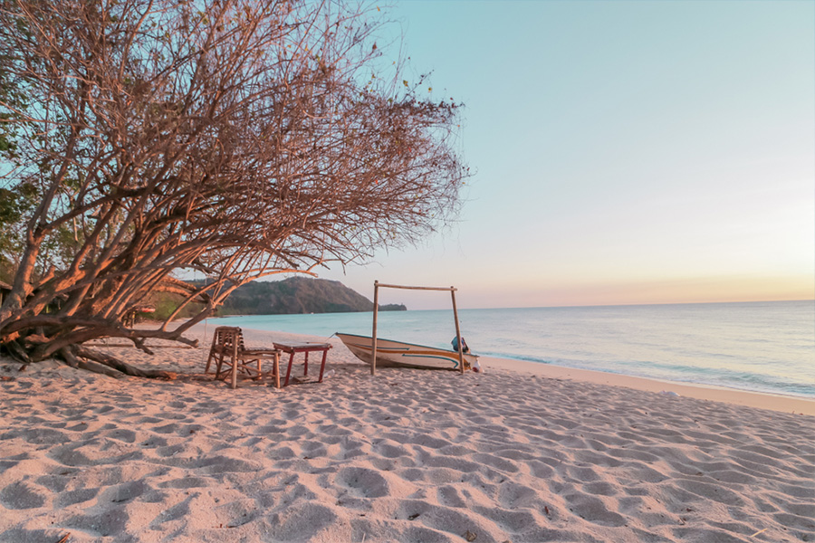 Pantai Paal Likupang