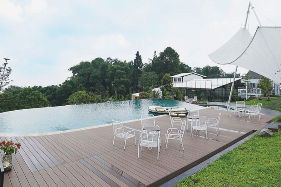 recommended glamping places in bogor
