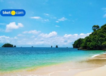 6 References Beach in Malang, Best Places to Escape for a While!