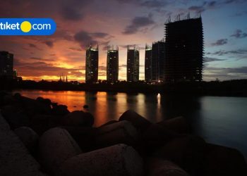 Ready for a Workcation? Check Out These Hotels in Pantai Indah Kapuk! 