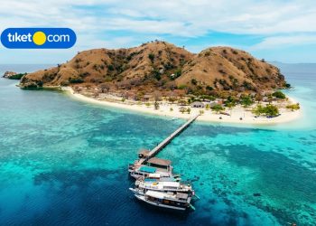 Panduan Lengkap Mengunjungi Pulau Kanawa di Labuan Bajo