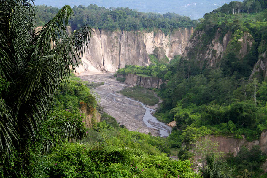 trekking destinations west sumatra