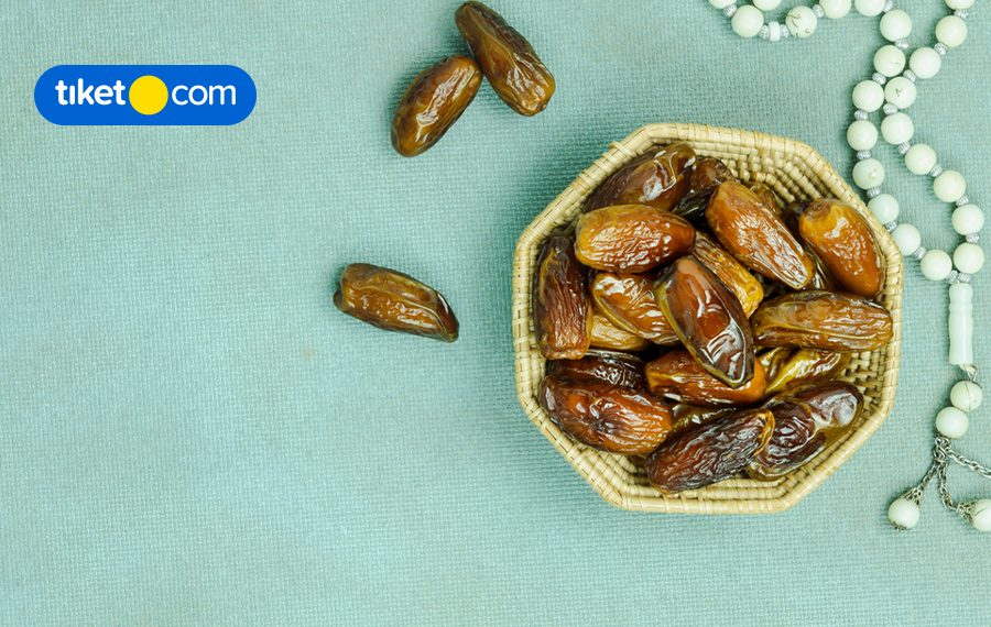 7 Signs Around You that Indicate Ramadan is Here! Welcome to the Holy Month!