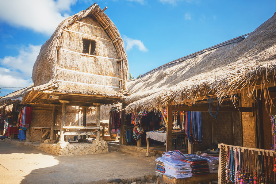 Tempat-Belanja-Kain-Tenun-di-Lombok