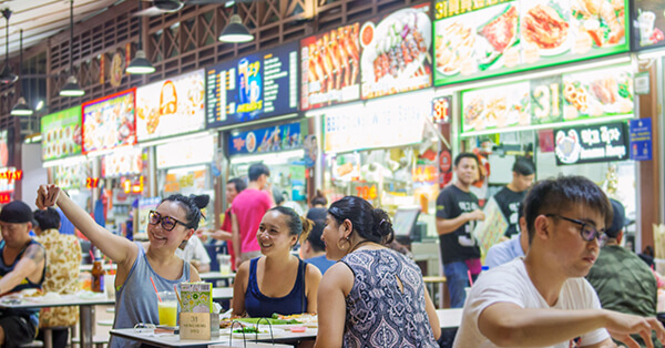 Tempat Wisata Singapura dalam Film Crazy Rich Asians - Newton Food Cetre