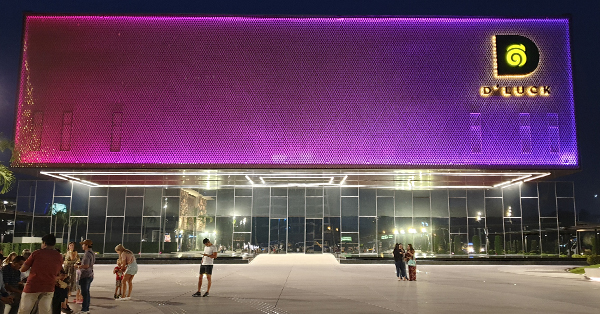 Tempat Wisata di Pattaya - KAAN Show