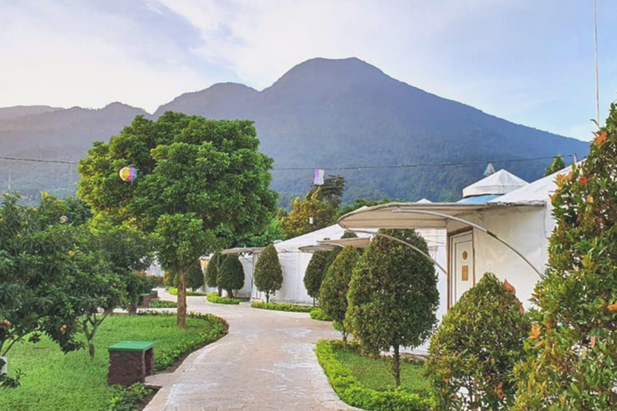 recommended glamping places in bogor