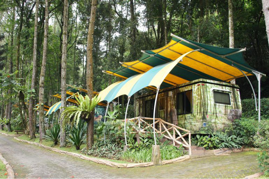Hotel Dekat Taman Safari