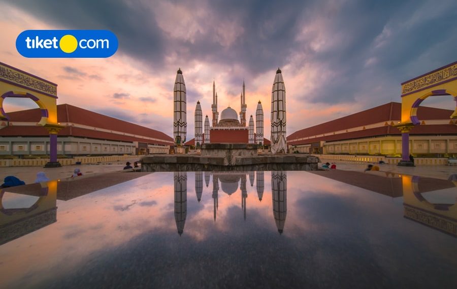 Exciting Things to Do in Semarang and Hotels Near Attractions!