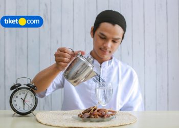 man on iftar