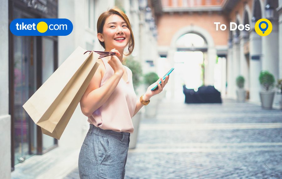 5 “Must Visit” Shopping Centers in Singapore