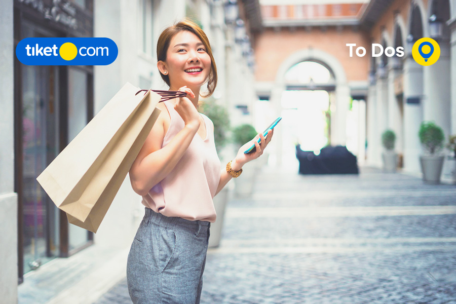 5 “Must Visit” Shopping Centers in Singapore