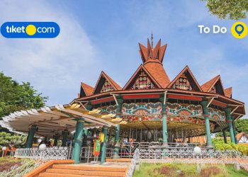 10 Destinasi Wisata Populer di Indonesia Buat Liburan Selanjutnya, Ngehits Banget!