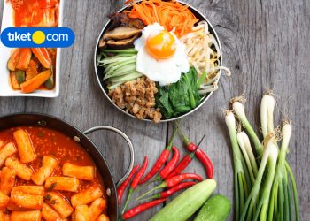 5 Fun Activities to Do at Home that Will Remind You of South Korea