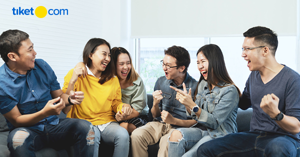 Best Time for a High School Holiday Reunion, Undoubtedly a Memorable Experience with Your BFFs!