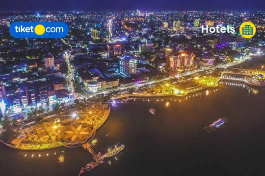 luxurious hotels in makassar