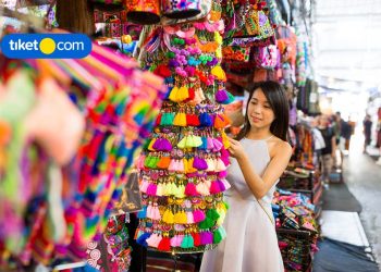 Shopping Paradises in Bangkok: Shop Till You Drop!